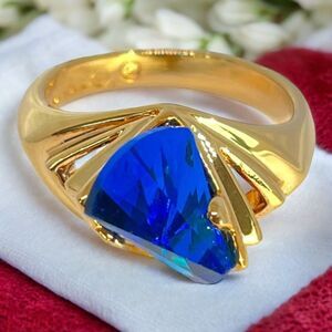 Vintage Ring Size 10 Blue Lens Cut Austrian Crystal Modernist 18K Gold Plt  14I